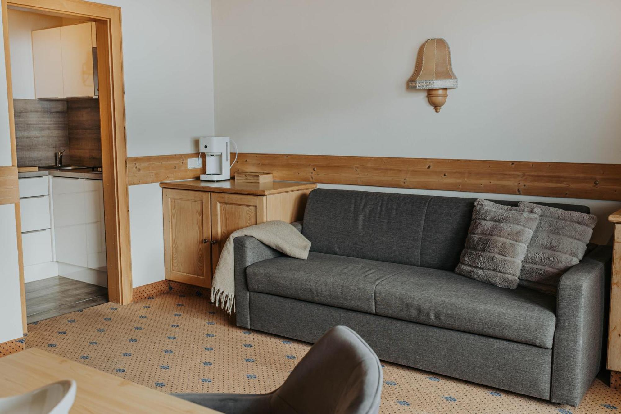 Appartement Conrad Σάαλμπαχ-Χίντεργκλεμ Εξωτερικό φωτογραφία